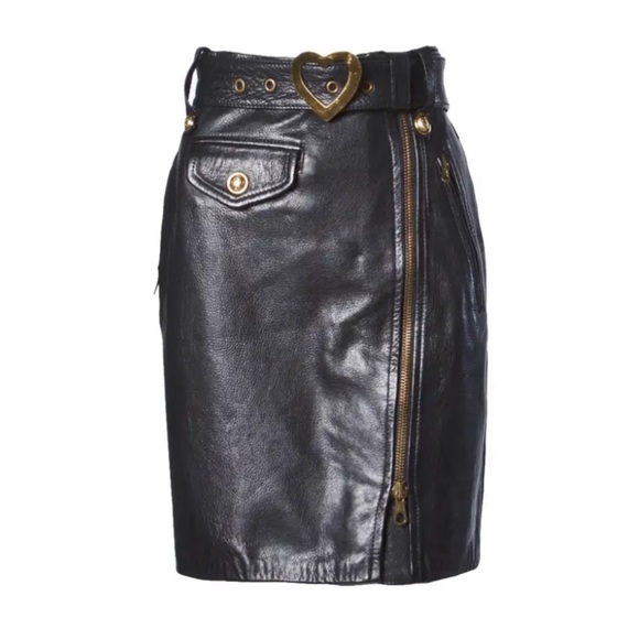 Moschino Dresses & Skirts - Moschino Vintage 1990s 90s Black Leather Skirt with gold  Heart Belt Buckle S 4